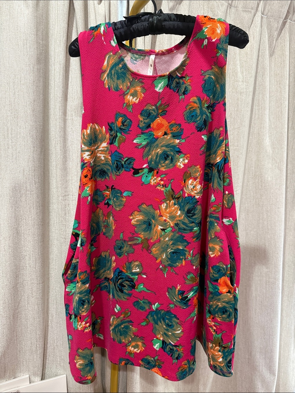 Sleeveless Floral Tunic Tank Top - Hot Pink